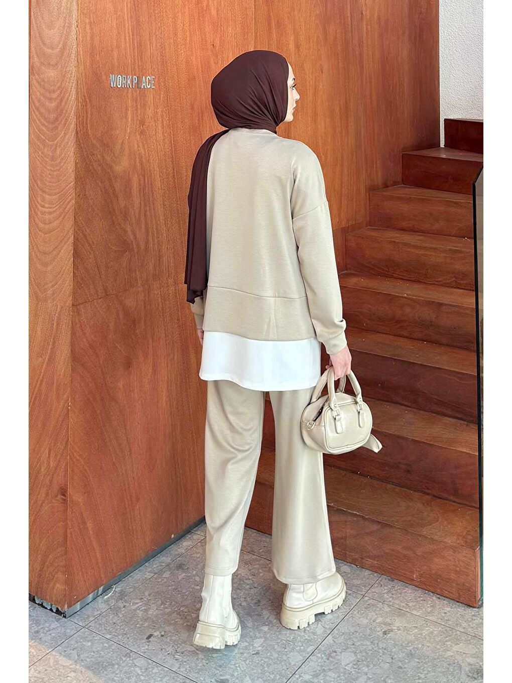 Fermuarlı Garnili Takım Bej-3