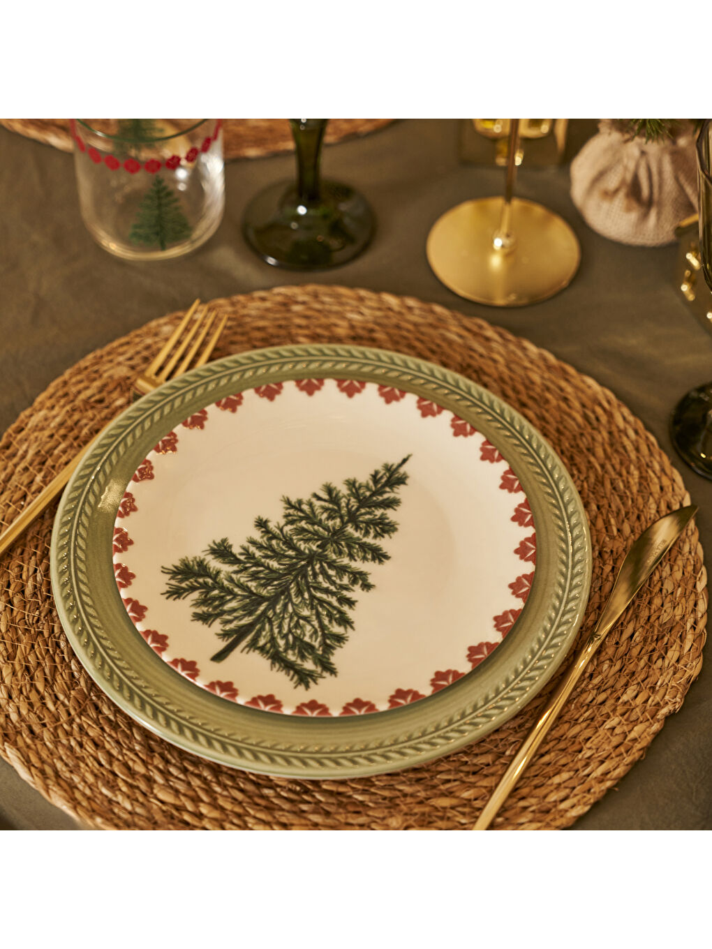 Karışık New Year 4'lü Pasta Tabağı Seti (19 cm)-1