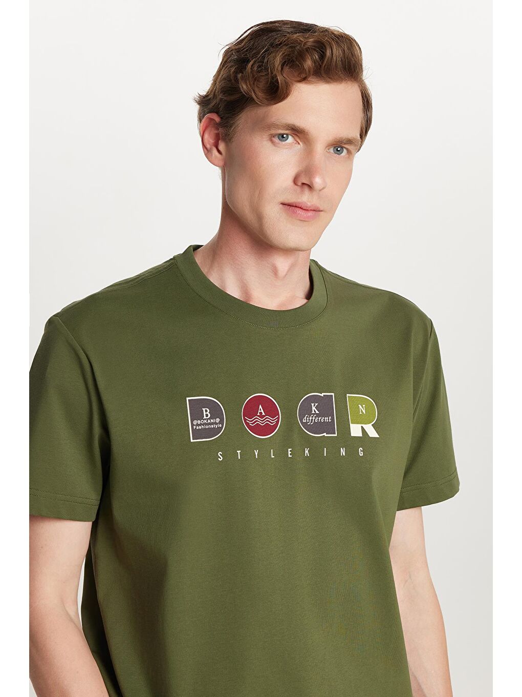 Relax Fit Rahat Kesim Pamuklu Ön Baskı Detaylı Bisiklet Yaka Haki Erkek Tişört-1