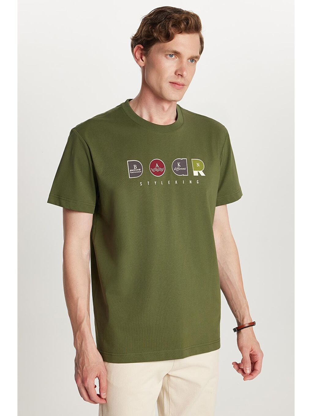 Relax Fit Rahat Kesim Pamuklu Ön Baskı Detaylı Bisiklet Yaka Haki Erkek Tişört-2