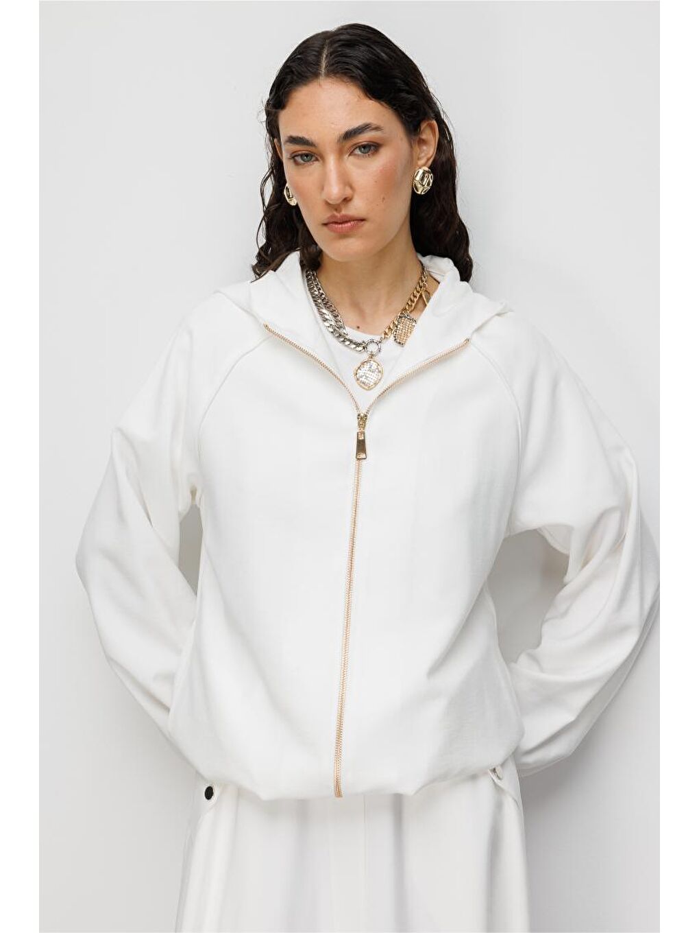 Kapüşonlu Beyaz Bomber Ceket-3