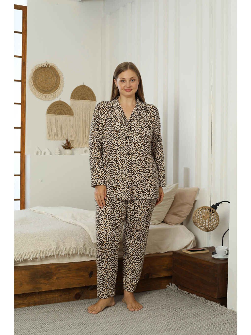 Bej Desenli Kadın Pijama Takımı 3399