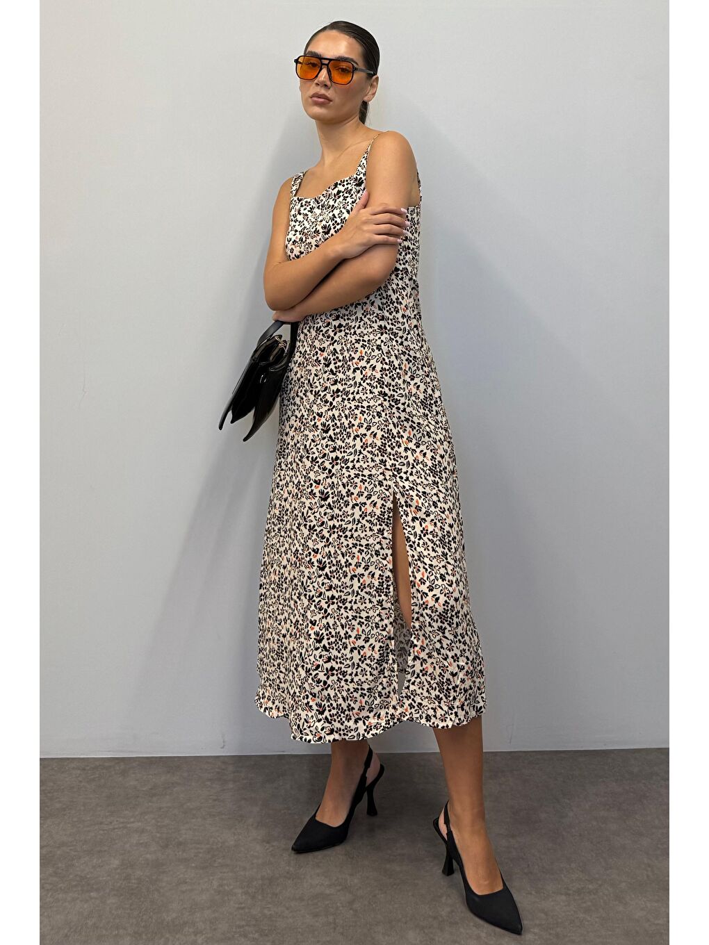 Bej Desenli Yırtmaçlı Uzun Elbise Mg1868-4