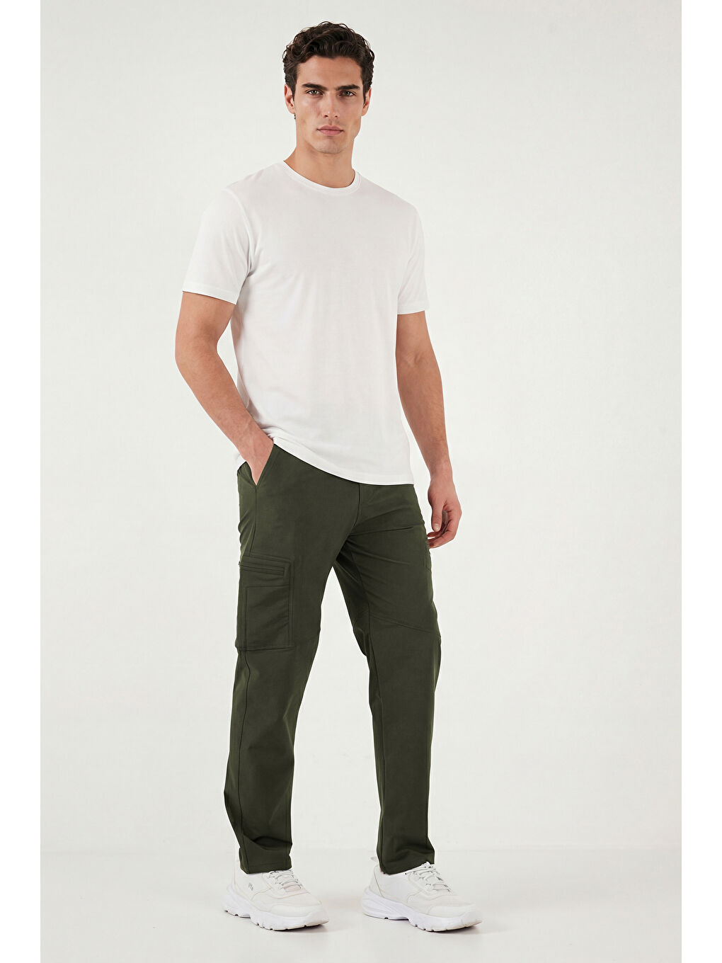 Haki Regular Fit Normal Bel Düz Paça Pantolon 693158-3