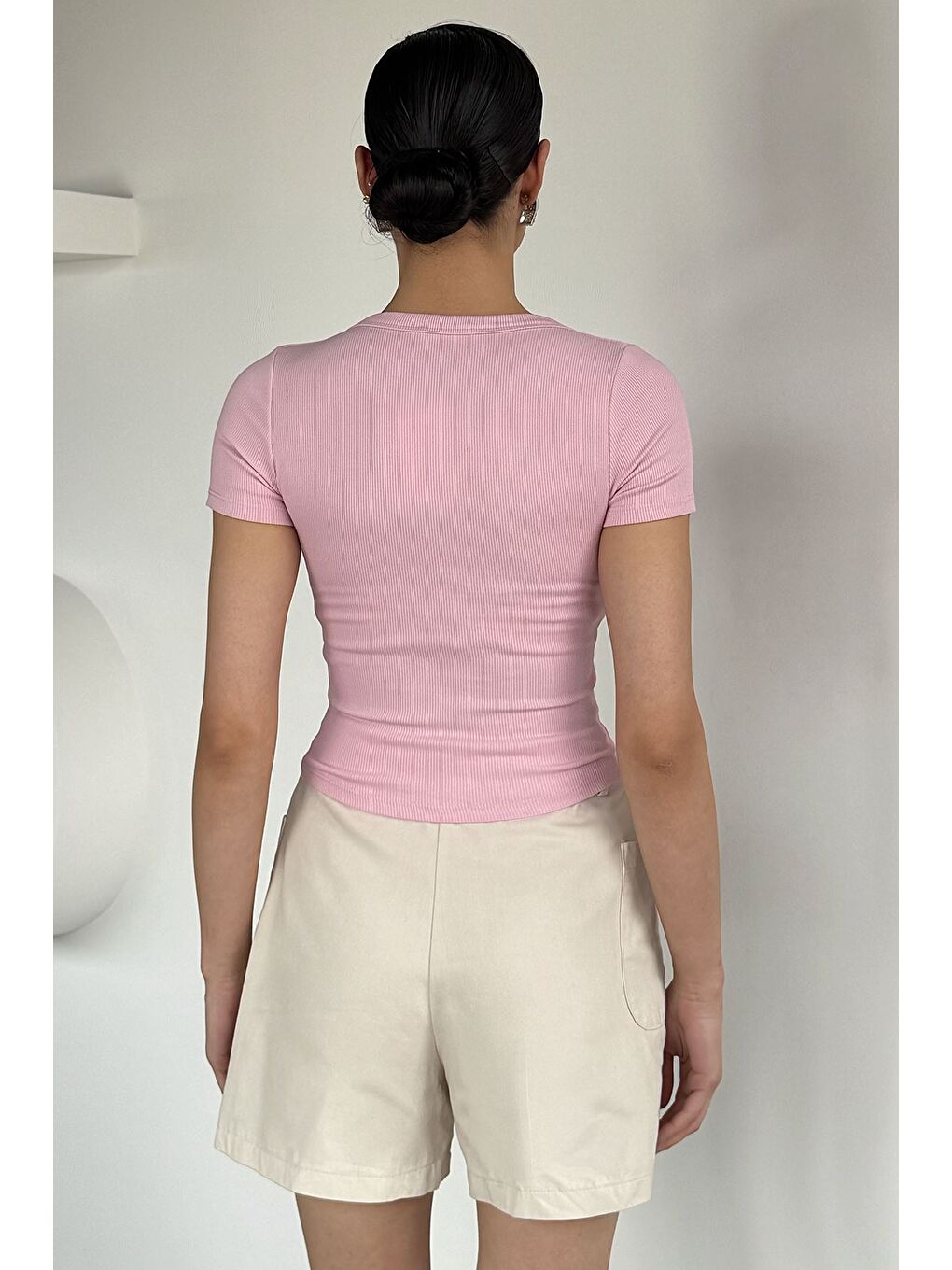 Pembe Kadın V Yaka Ön Çıtçıtlı Elastanlı Bluz-3