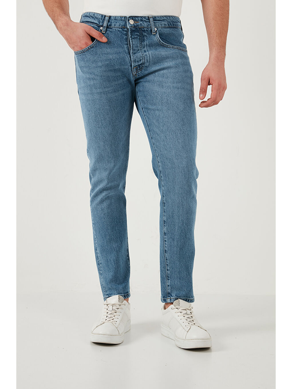 Mavi Slim Fit Düşük Bel Dar Paça Jeans 1115C70NAPOLI-1
