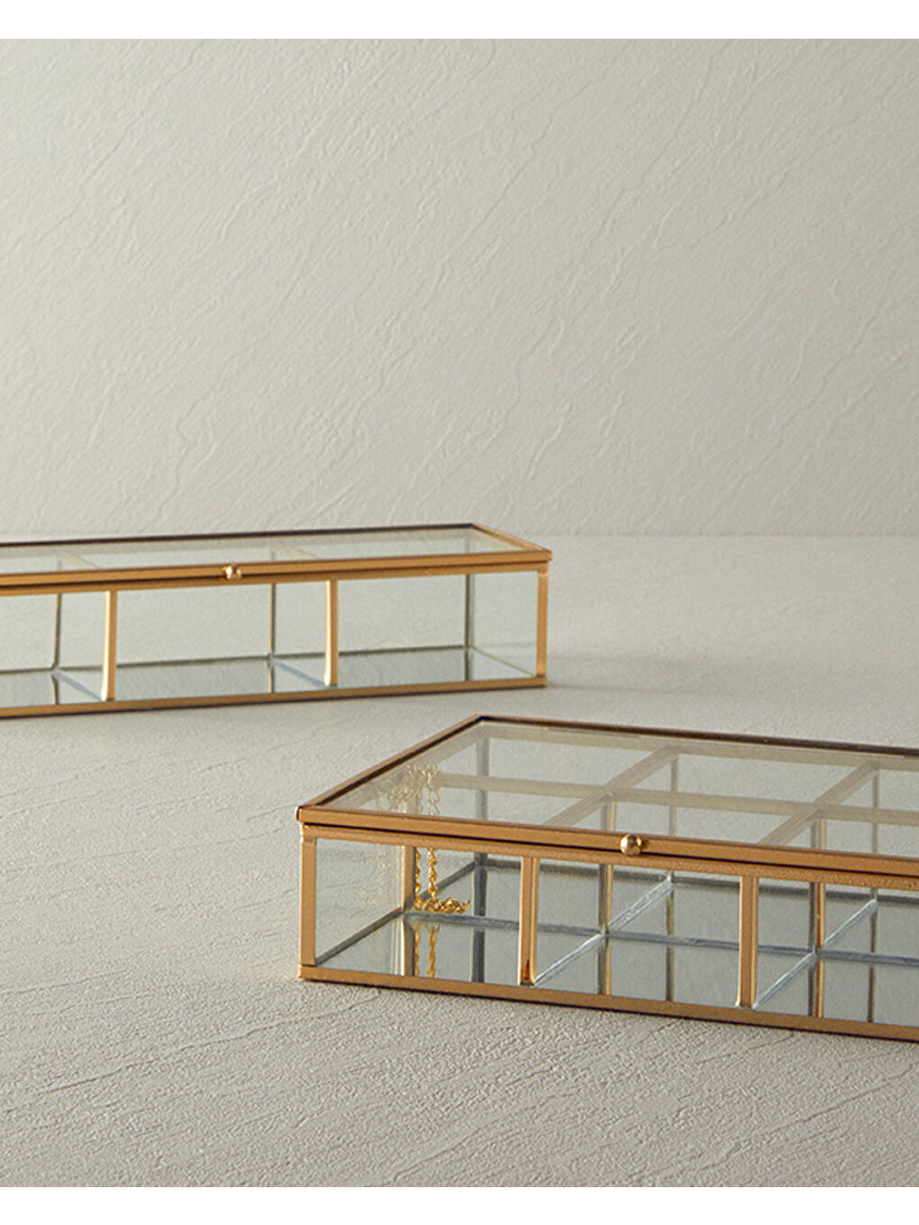 Sarı Glossy Cam Bölmeli Takı Kutusu Gold-3