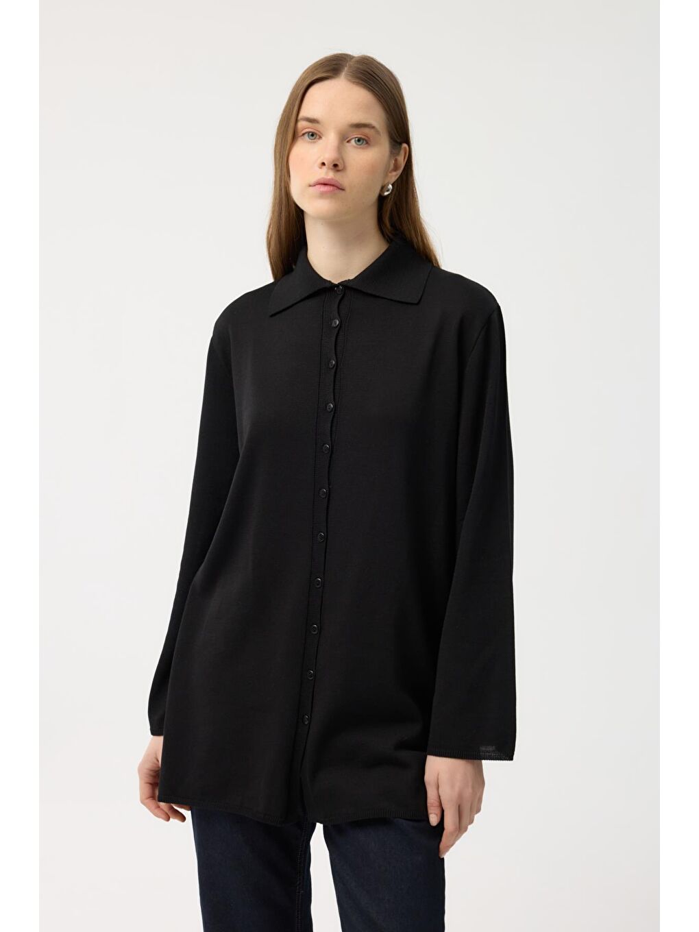 Düğmeli İnce Triko Hırka Siyah