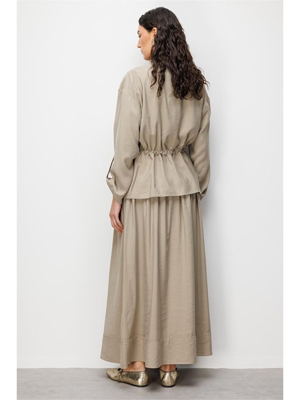 Bej Mizallle Vizon Rengi  Beli Büzgülü Viskoz Tunik-3