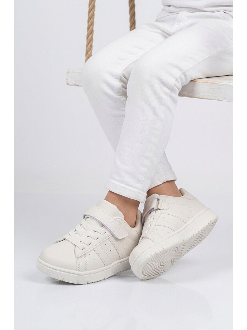 Beyaz Cırtlı Hafif Erkek Çocuk Sneaker Cooper F-1