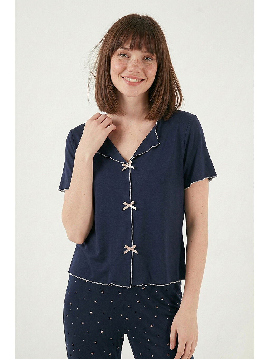 Lacivert Desenli Standart Fit Kurdele Detaylı Kısa Kollu Pijama Takımı 6091435-2