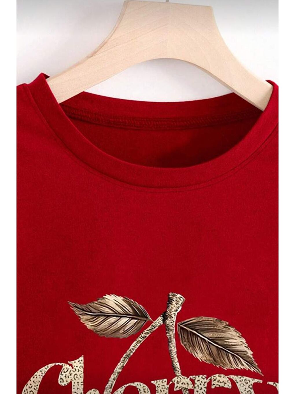 Kırmızı Gold Cherry Kadın Oversize Ön Baskılı Bisiklet Yaka Pamuklu T-Shirt Rahat Kesim-2