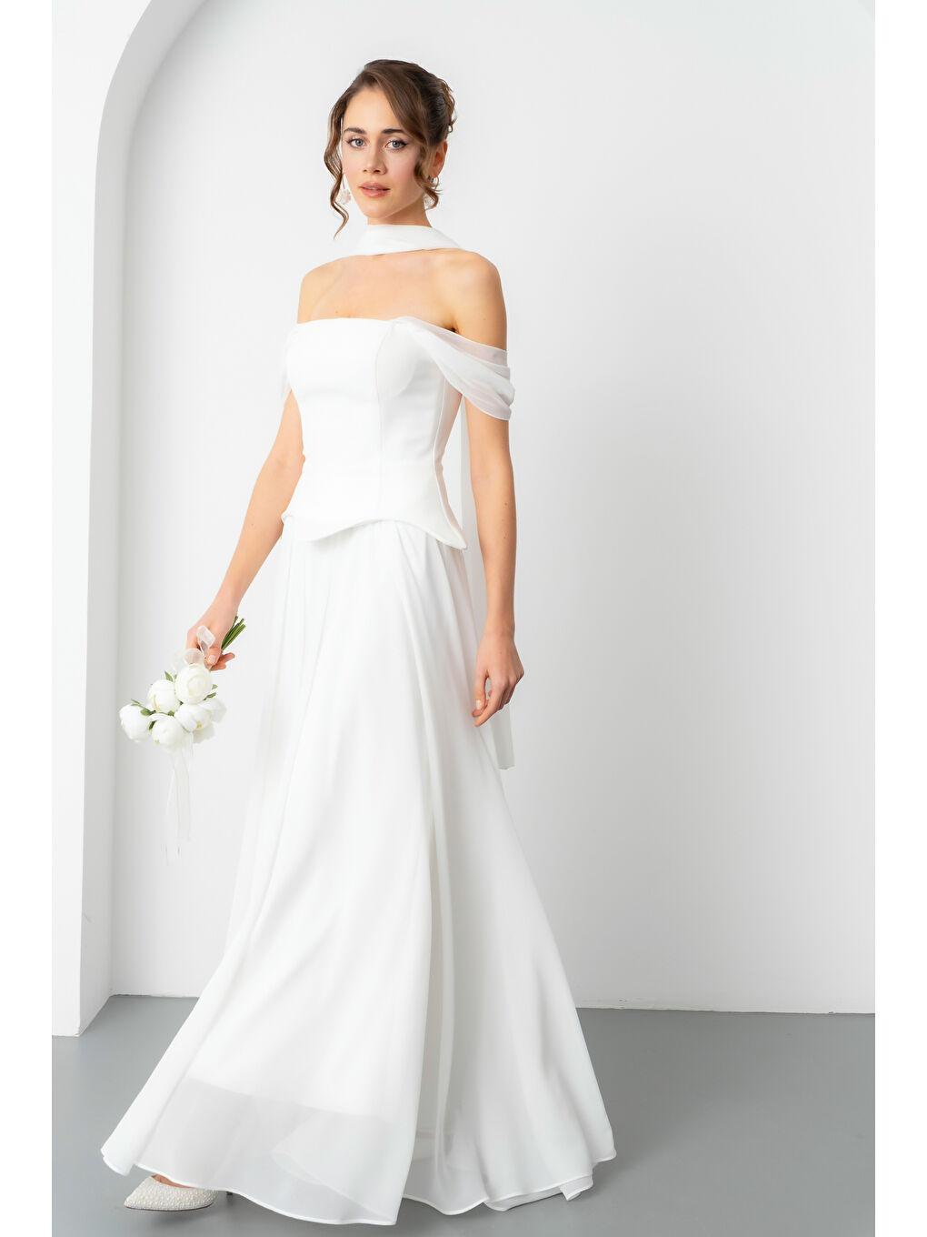 Kadın Beyaz Şal Yaka Straplez Söz Nişan Abiye Elbise-1