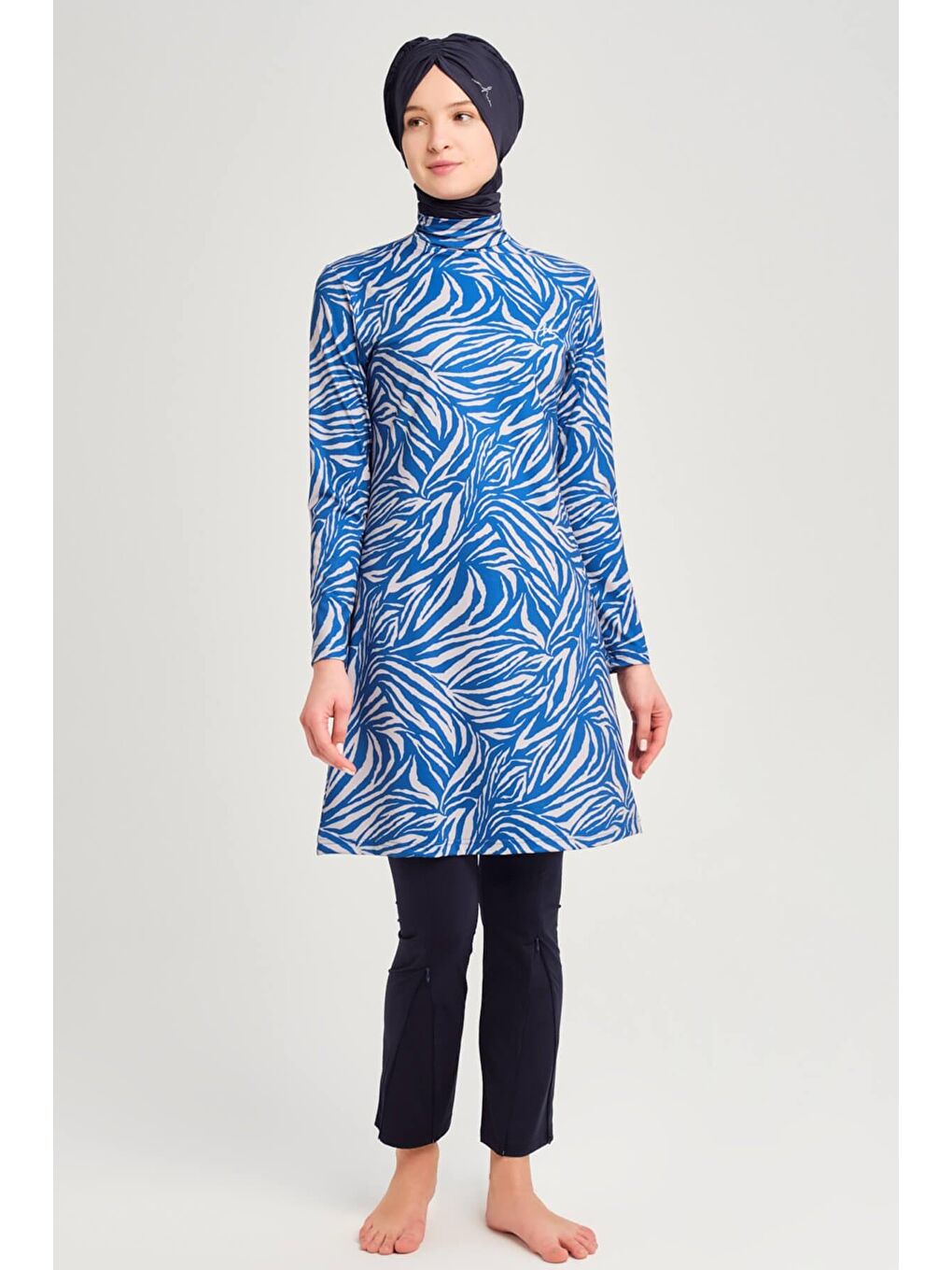 Çizgi Desenli Elastanlı Mavi Tam Tesettür Mayo Üstü 3060-2