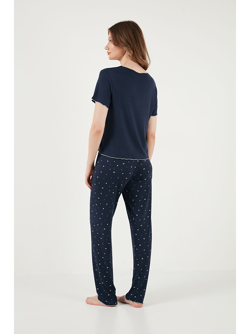 Lacivert Desenli Standart Fit Kurdele Detaylı Kısa Kollu Pijama Takımı 6091435-6