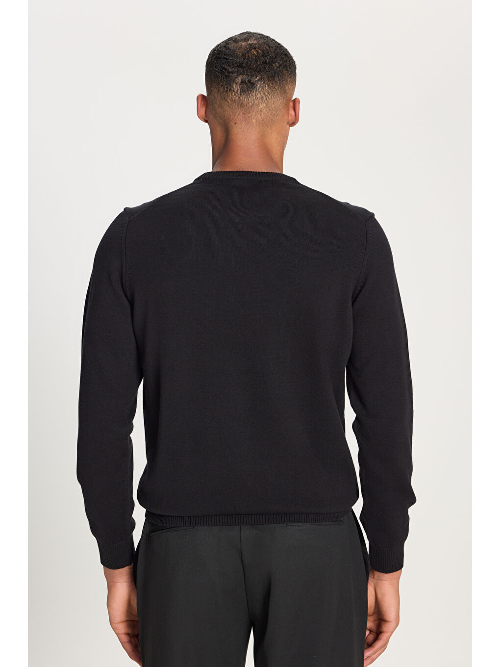 Erkek Siyah %100 Pamuk Standart Fit Bisiklet Yaka Baskılı Triko Kazak-4