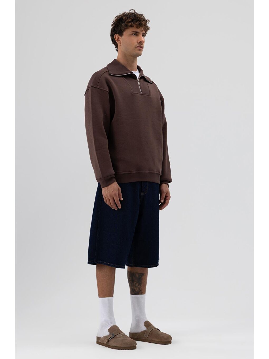 Kahverengi Basic Fermuarlı Dik Yaka Sweatshirt Kahve-5