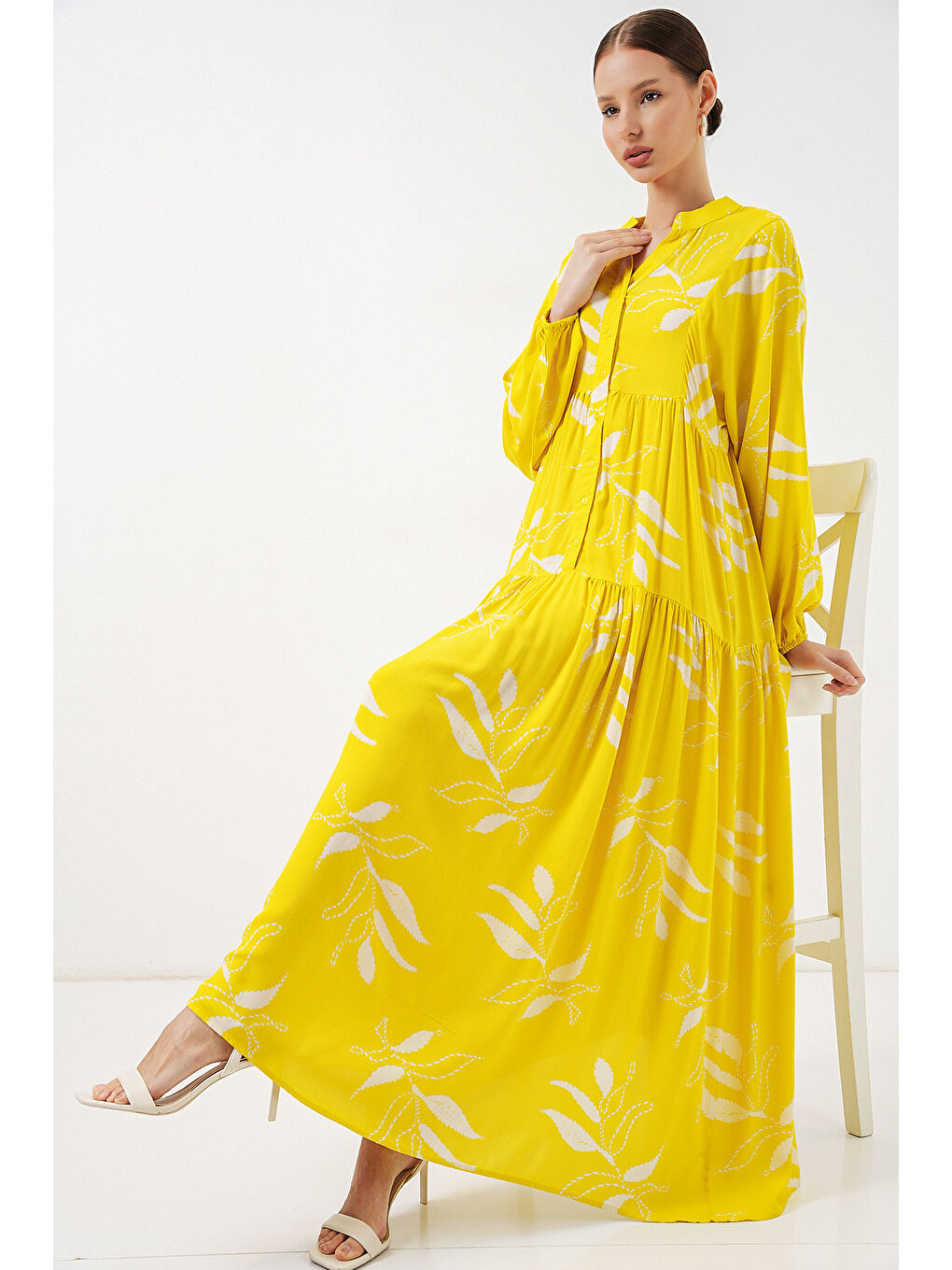 Kadın Desenli Uzun Tesettür Elbise 2585 - A.Sarı-1