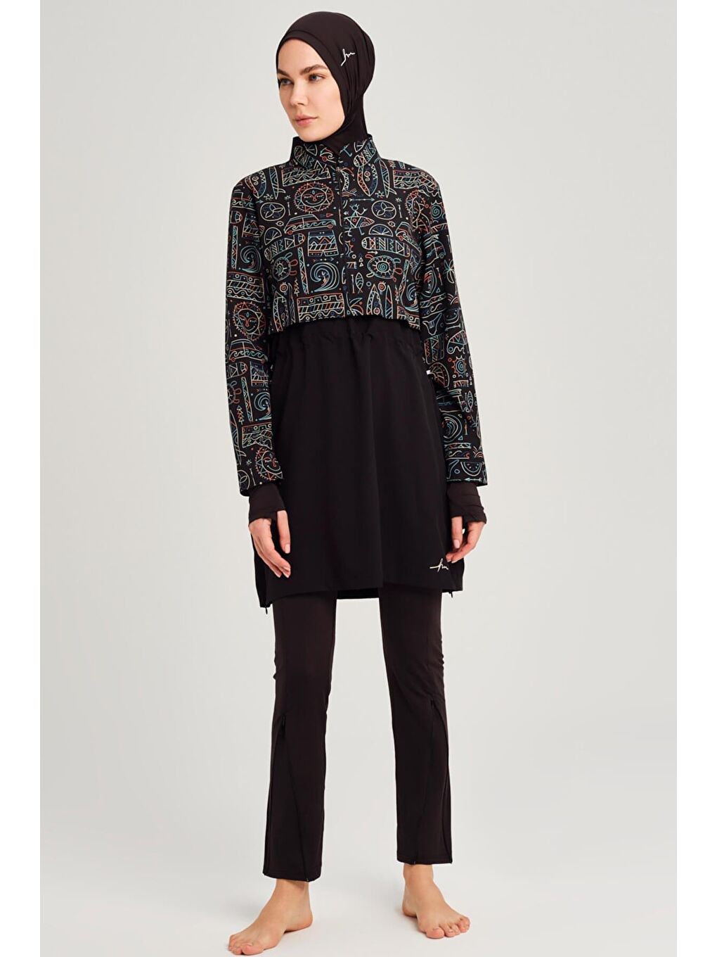Siyah Esila Tatil Tema Desenli Jileli Tam Tesettür Mayo Üstü 2934-6