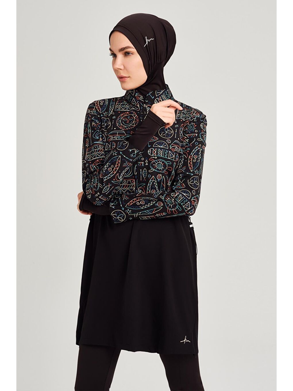 Siyah Esila Tatil Tema Desenli Jileli Tam Tesettür Mayo Üstü 2934-7