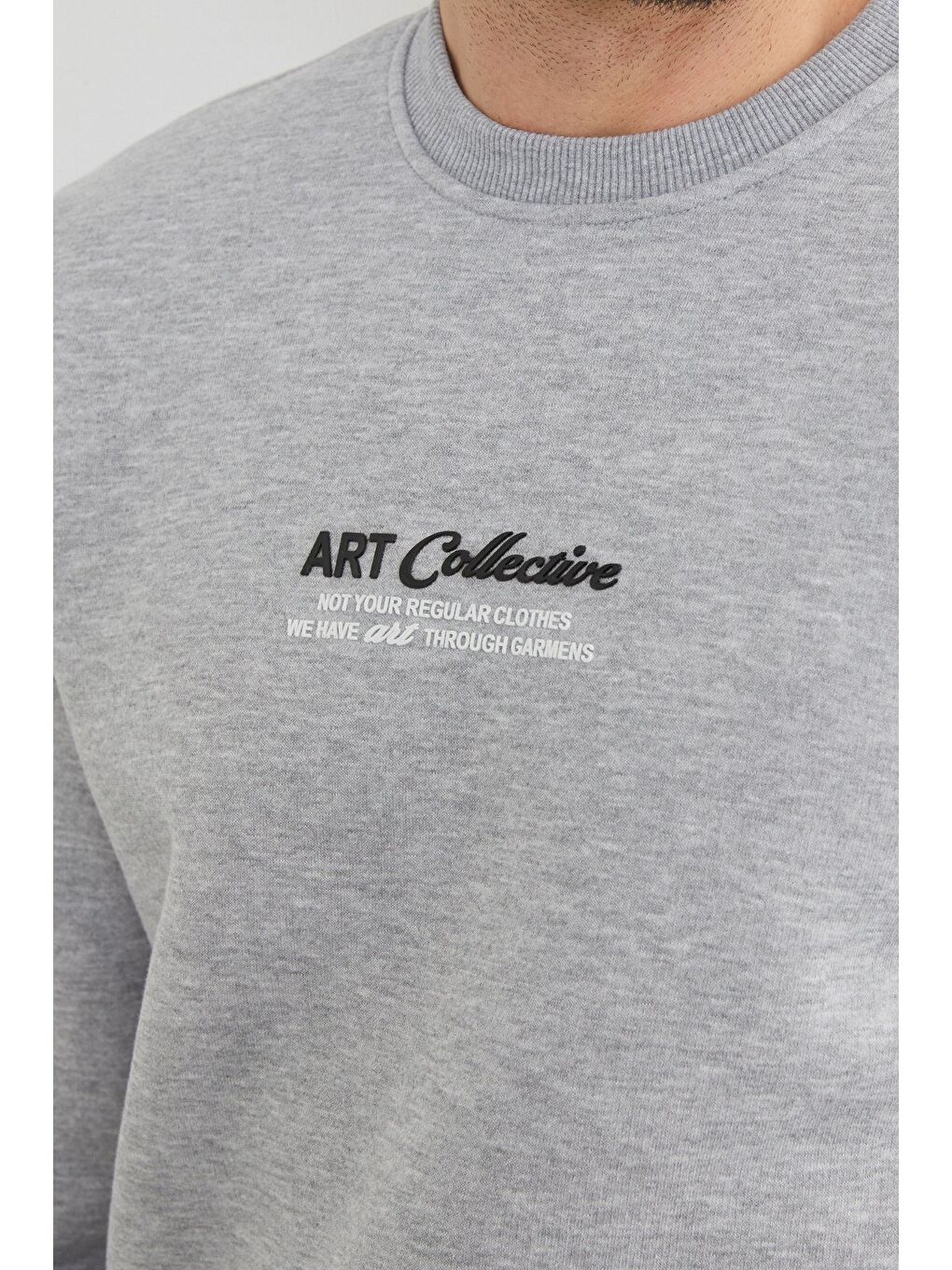 Gri 3 İplik Art Collective Kabartma Baskılı Büyük Beden Sweatshirt-4