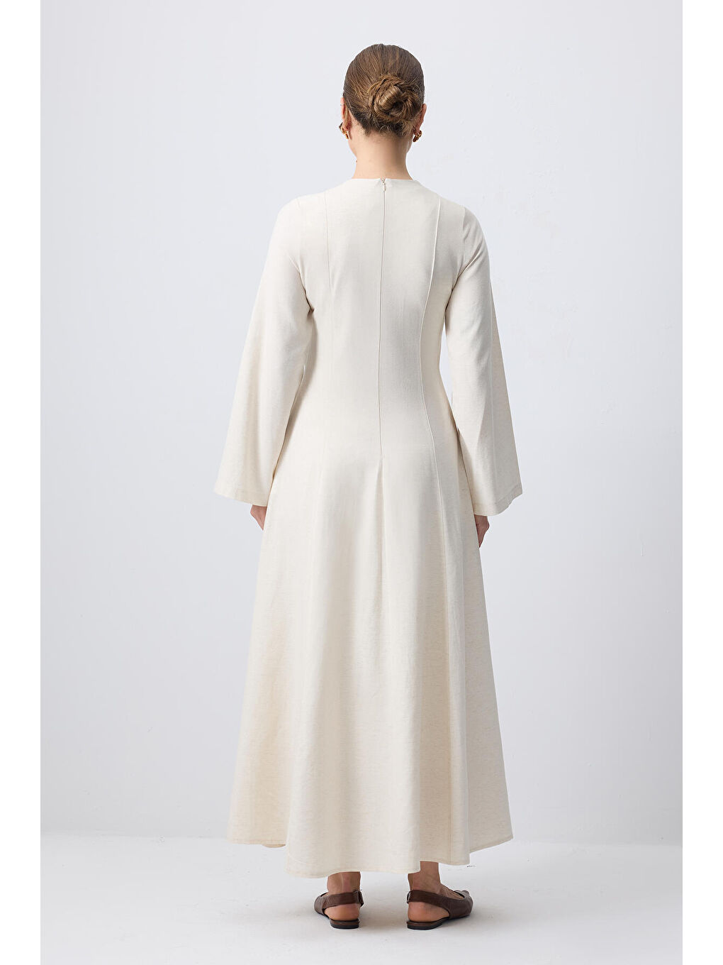 Bej Doğal Dokulu Kemer Detaylı Elbise-3