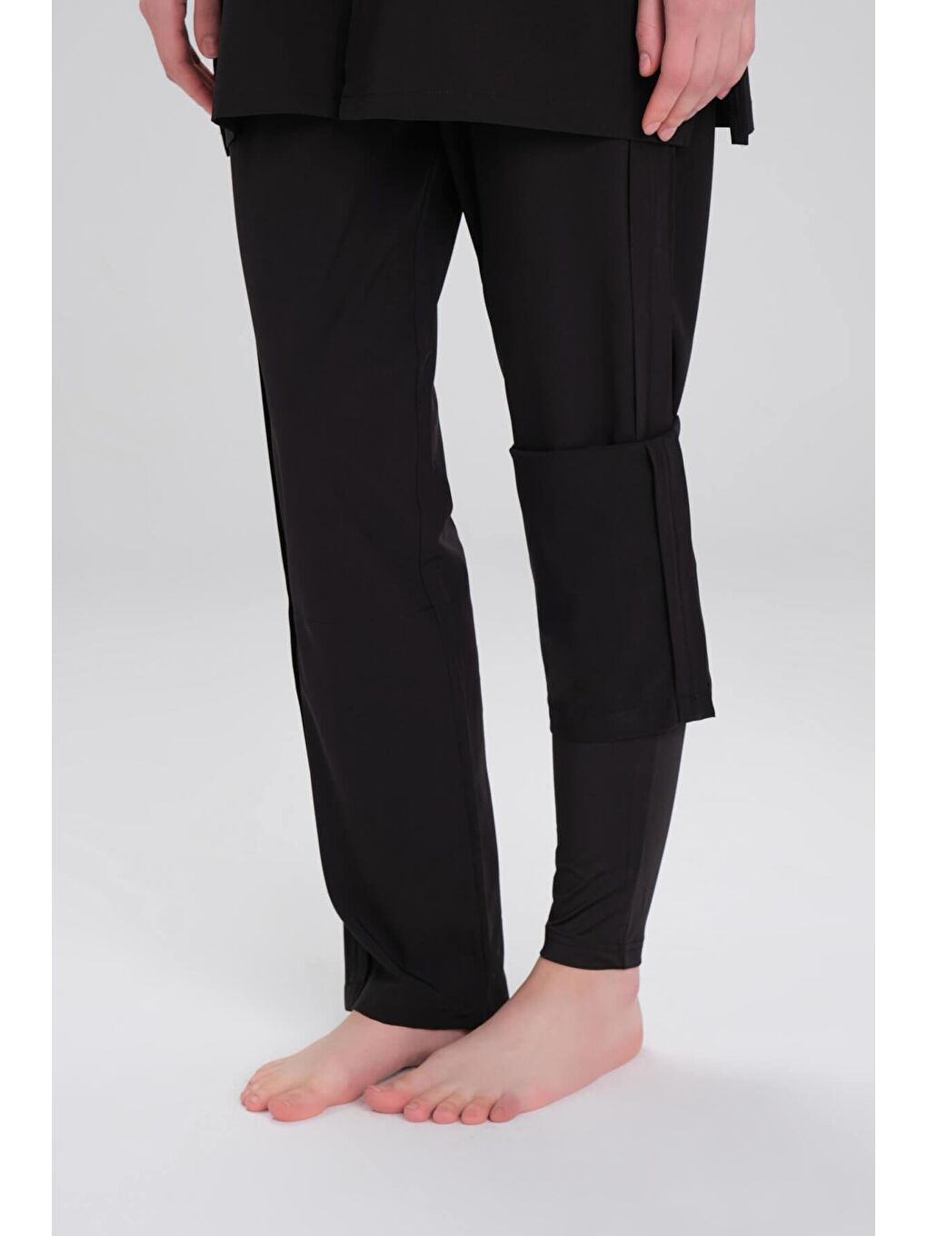 Bel Kemer Detaylı Siyah Dokuma 5 Parça Tam Tesettür Mayo Takımı 2925-5