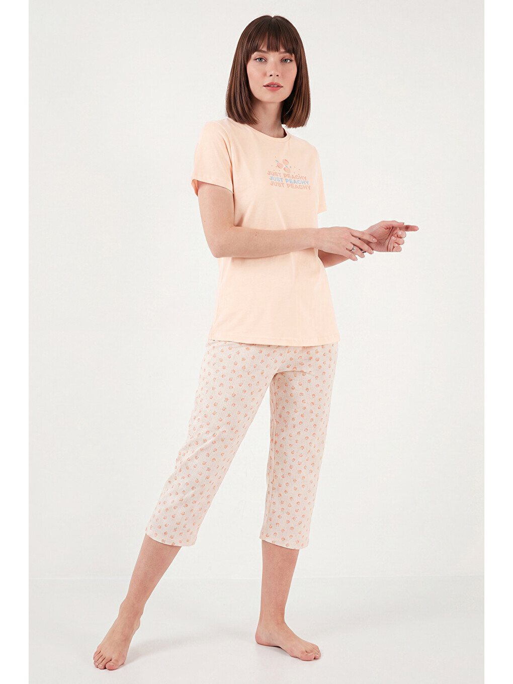 Turuncu Desenli Pamuklu Bisiklet Yaka Kaprili Pijama Takımı 65790787-1
