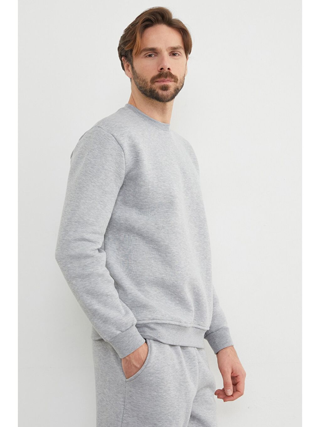 Gri 3 İplik Basic Bisiklet Yaka Sweatshirt-3