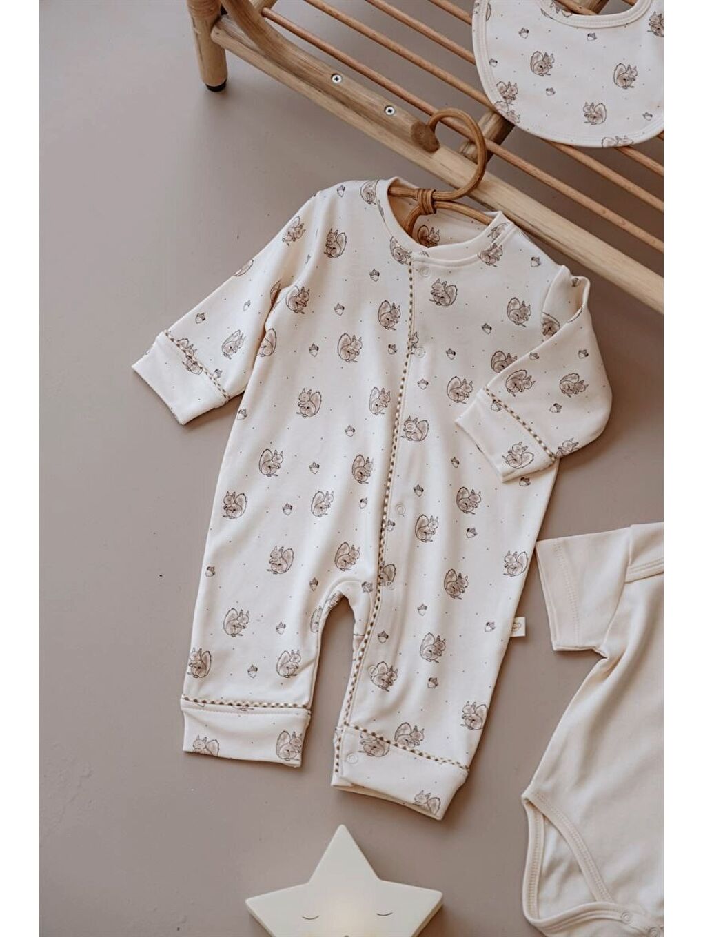 Ekru Krem Sincap Serisi 4lü Yenidoğan Set (0-3 Ay)-1