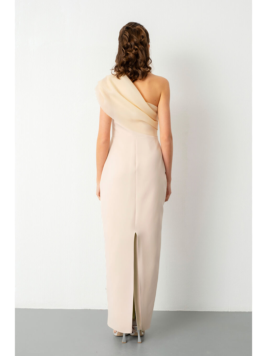 Kadın Bej Tek Omuz Taşlı Söz Nişan Nikah Abiye Elbise-5