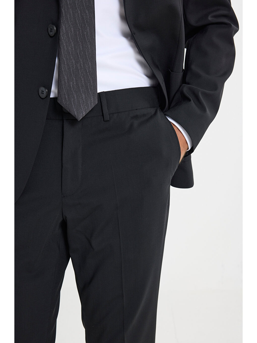 Erkek Siyah Yünlü Slim Fit Mono Yaka Torba Cepli Esnek Takım Elbise-6