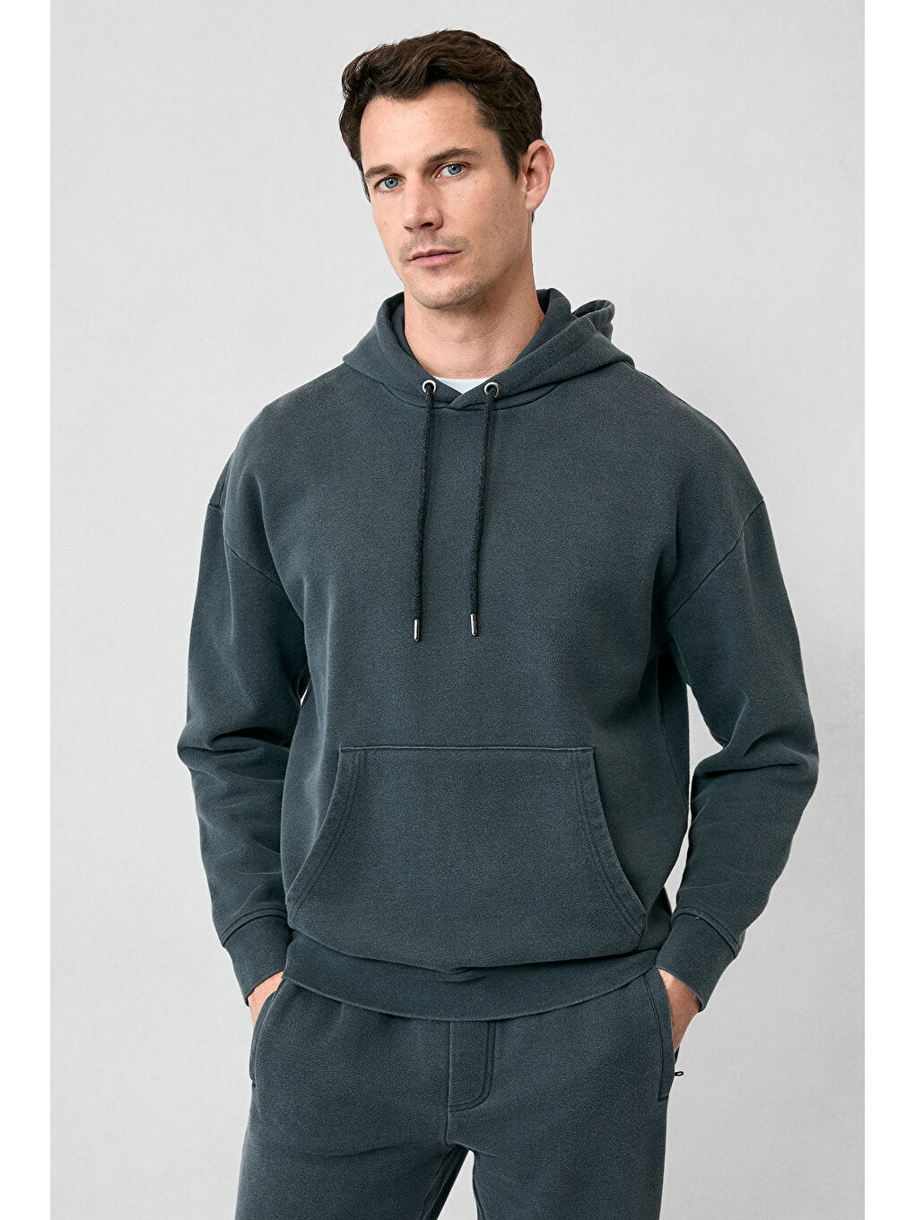 Antrasit Kapüşonlu Oversize Ekstra Rahat Kesim Pamuk Sweatshirt-2