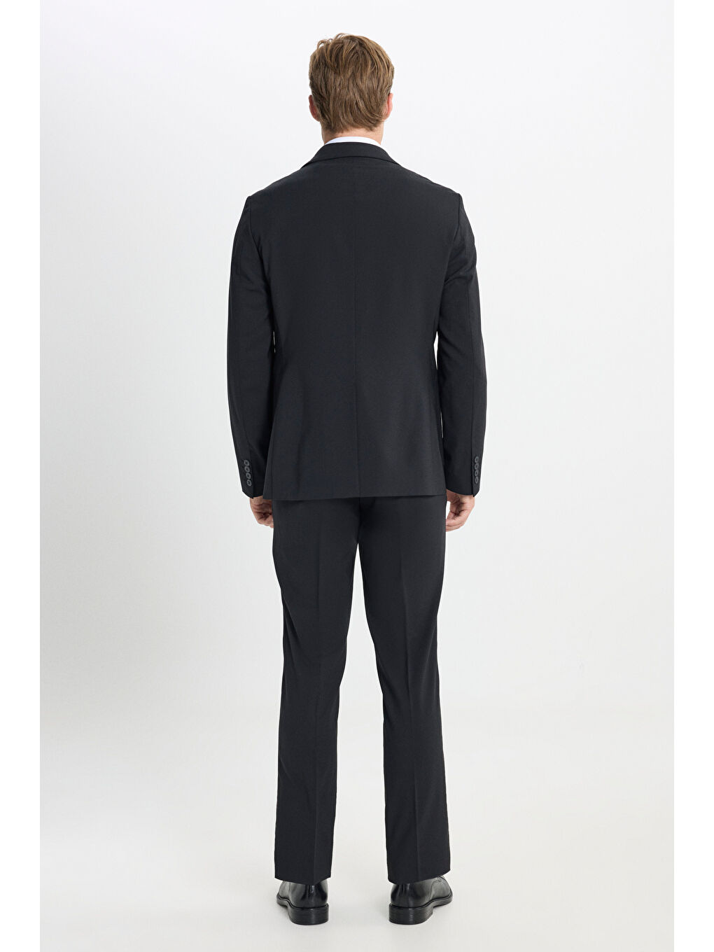 Erkek Siyah Yünlü Slim Fit Mono Yaka Torba Cepli Esnek Takım Elbise-8