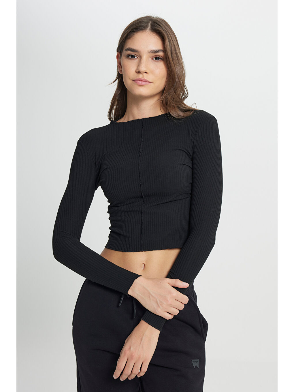 Regular Fit Normal Kesim Bisiket Yaka Siyah Uzun Kollu Tişört-1