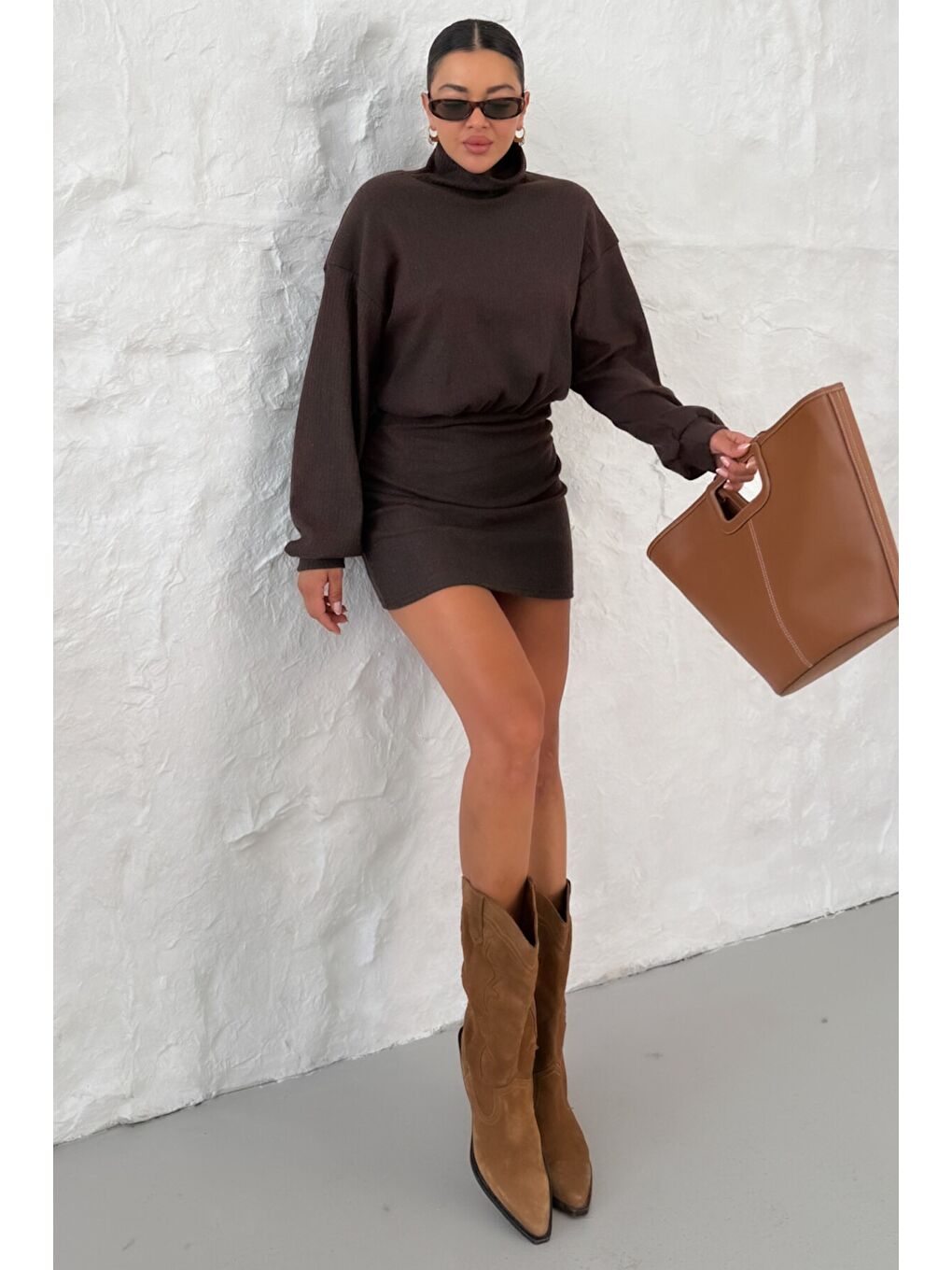 Kadın Kahverengi Boğazlı Bel Lastikli İnterlok Mini Elbise-1