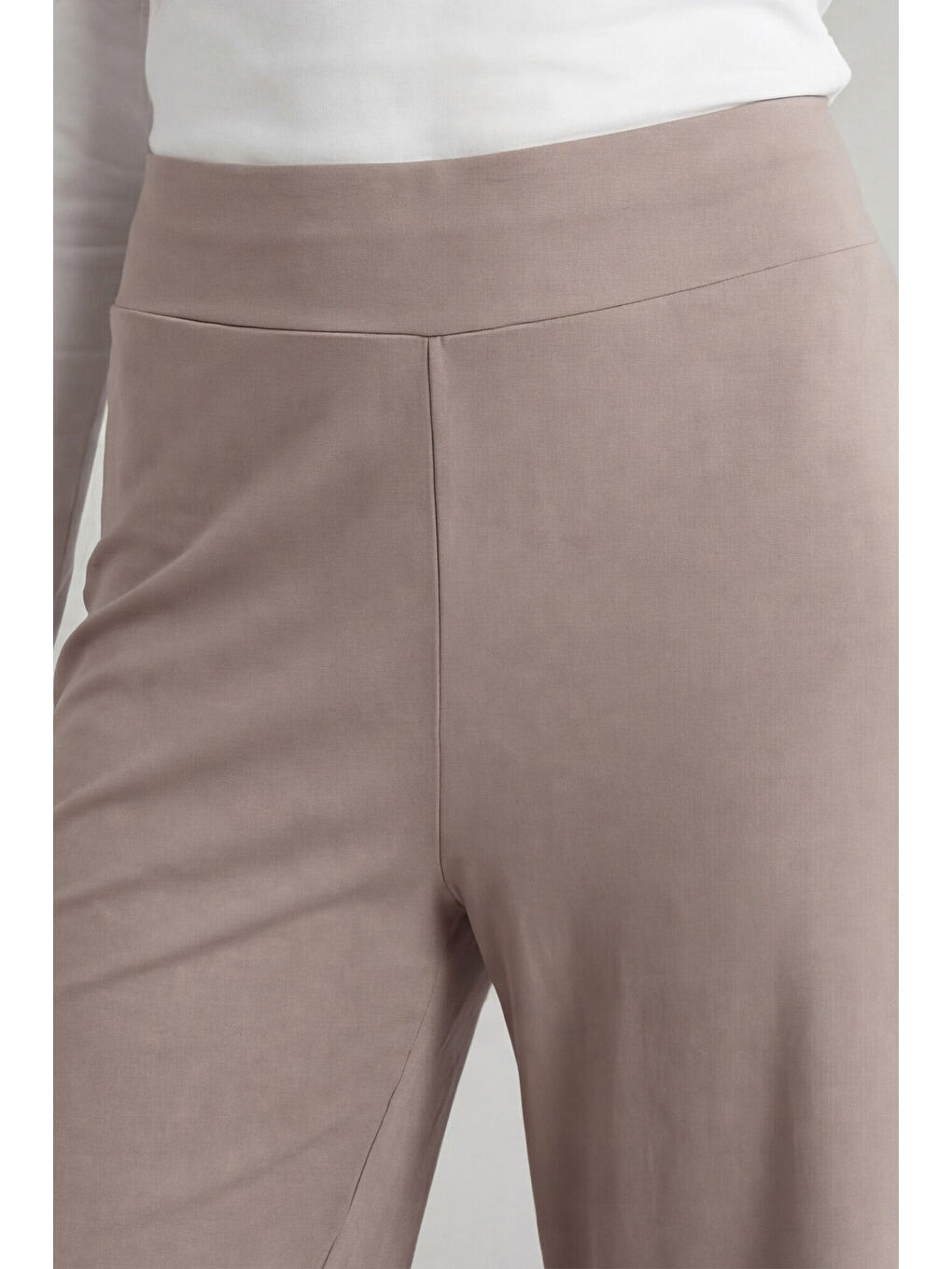 Koyu Bej Comfort Fit Geniş Paça Korsajlı Palazzo Kadın Pantolon - 94681-3