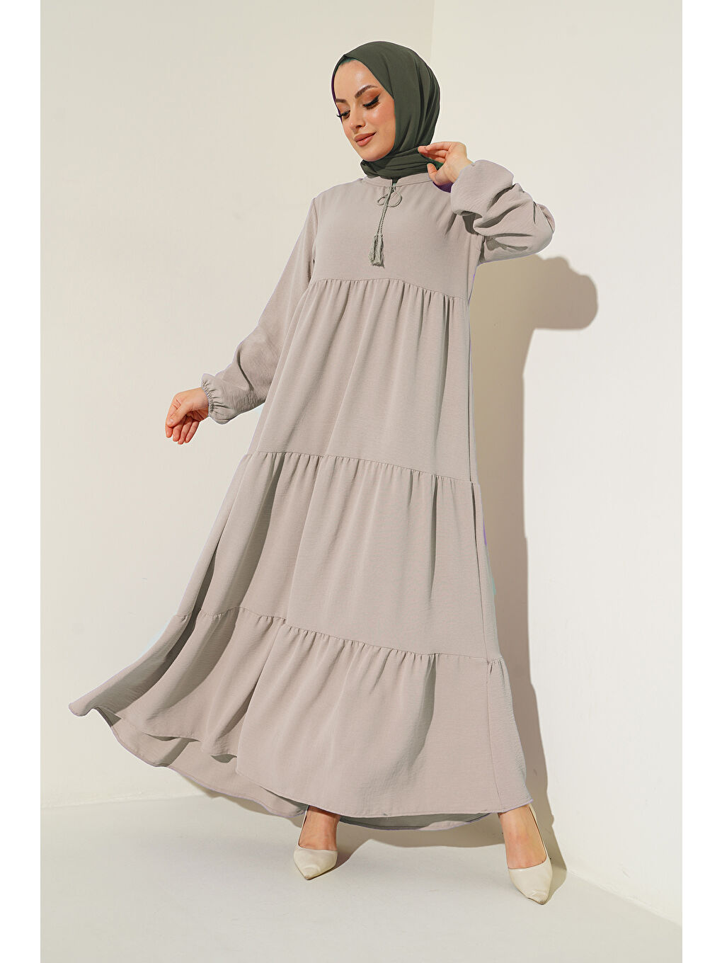 Bej 1627 Yaka Bağcıklı Tesettür Elbise - Taş