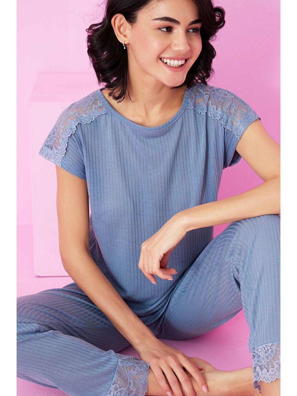 İndigo Soft Touch İnce Mevsimlik Dantel Detaylı Örme Pijama Takım7864