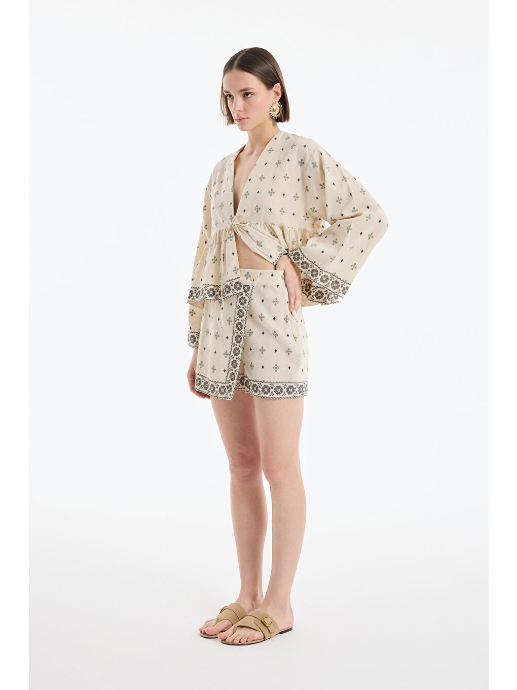 Bej Etnik Desenli Bordürlü Mini Keten Şort Etek Naturel-2