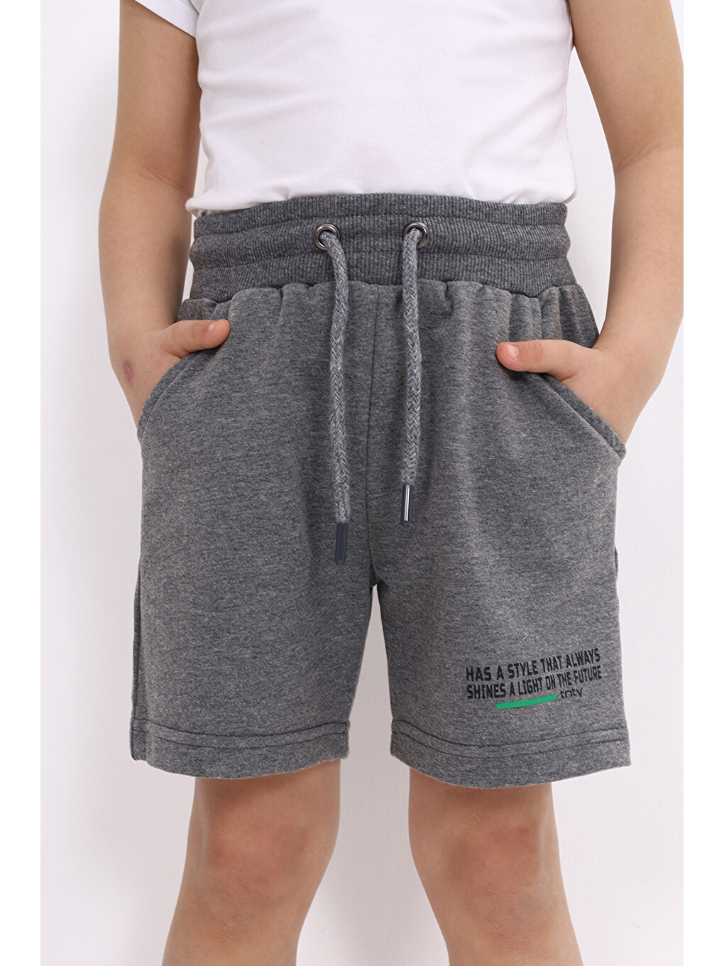 Antrasit Erkek Çocuk Baskılı Şort