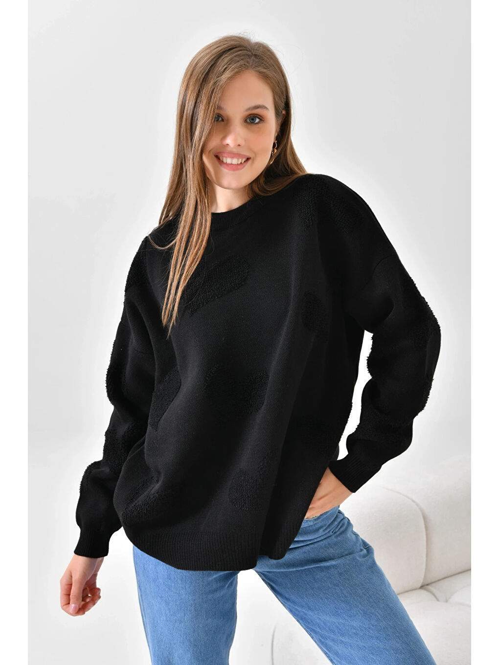 Siyah Kadın Kalp Desenli İnce Oversize Pembe Triko Kazak