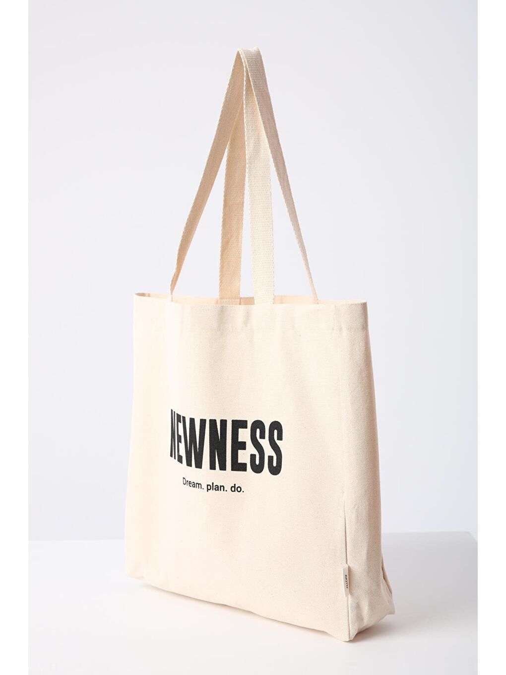 Siyah-Baskılı Kanvas Çanta-1