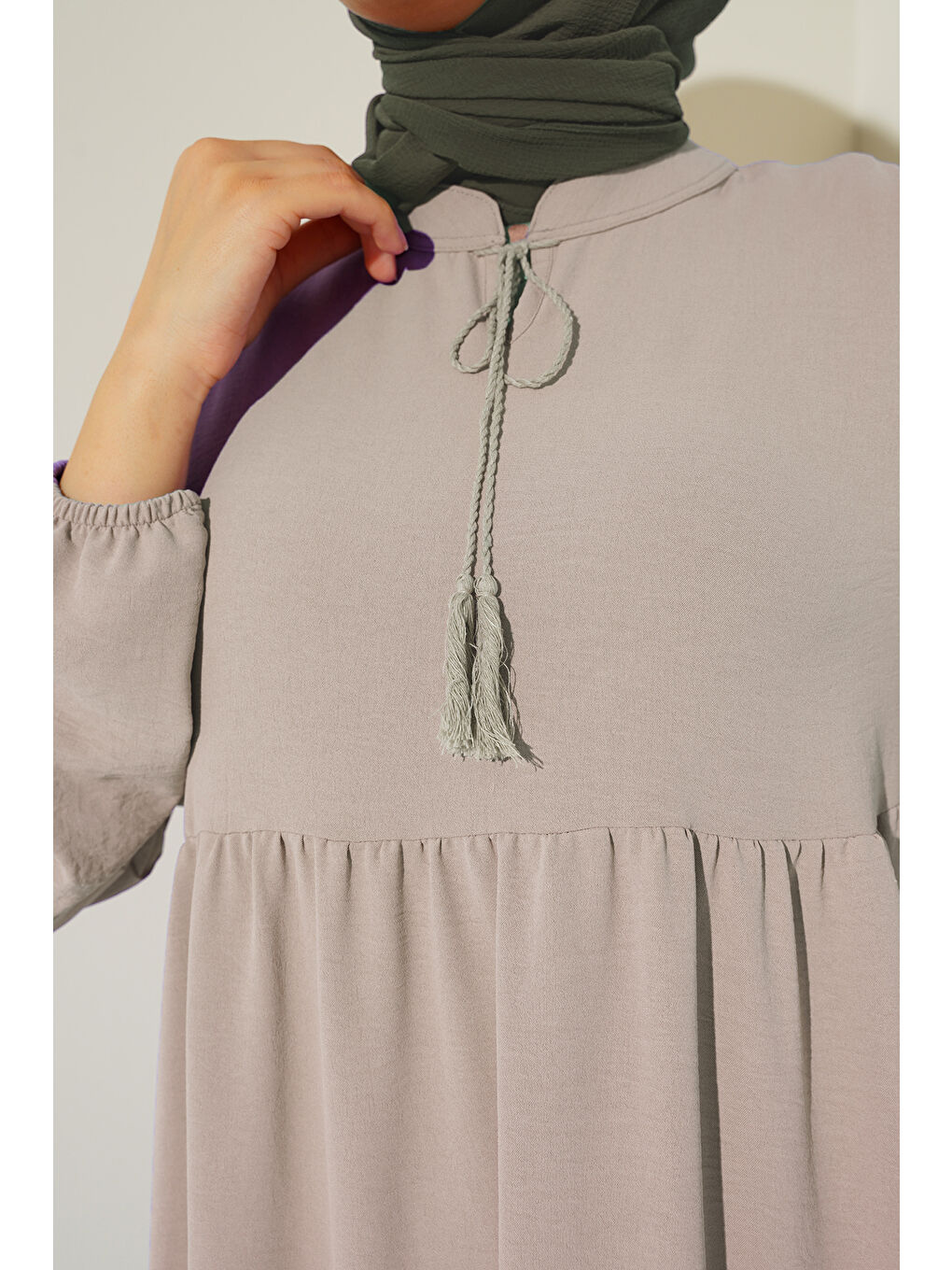 Bej 1627 Yaka Bağcıklı Tesettür Elbise - Taş-1