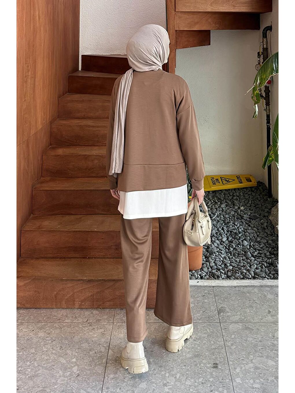 Kahverengi Fermuarlı Garnili Takım Soft Kahve-3