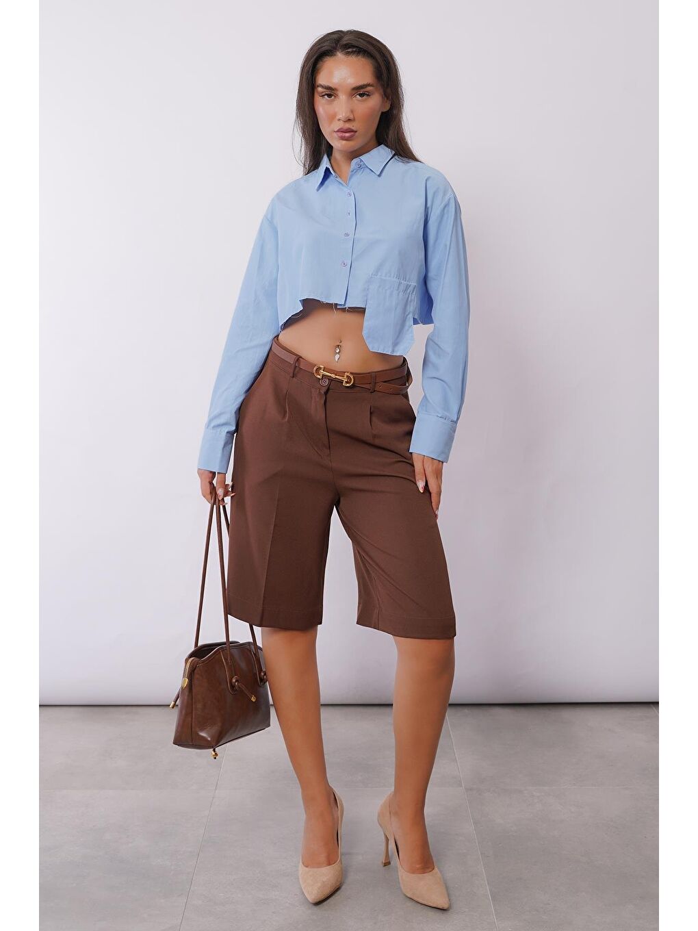 Kahverengi Pileli Kadın Bermuda Şort Mg2483-4