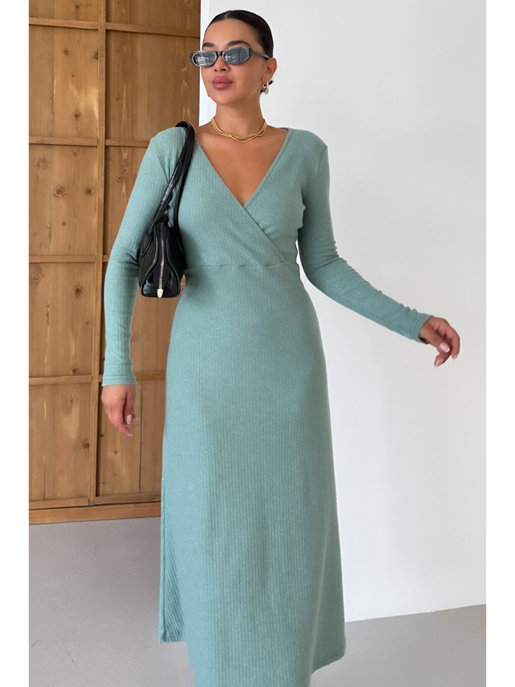 Kadın Mint Yeşili Kruvaze Yakalı Uzun Kollu Midi Boy İnterlok Elbise-5