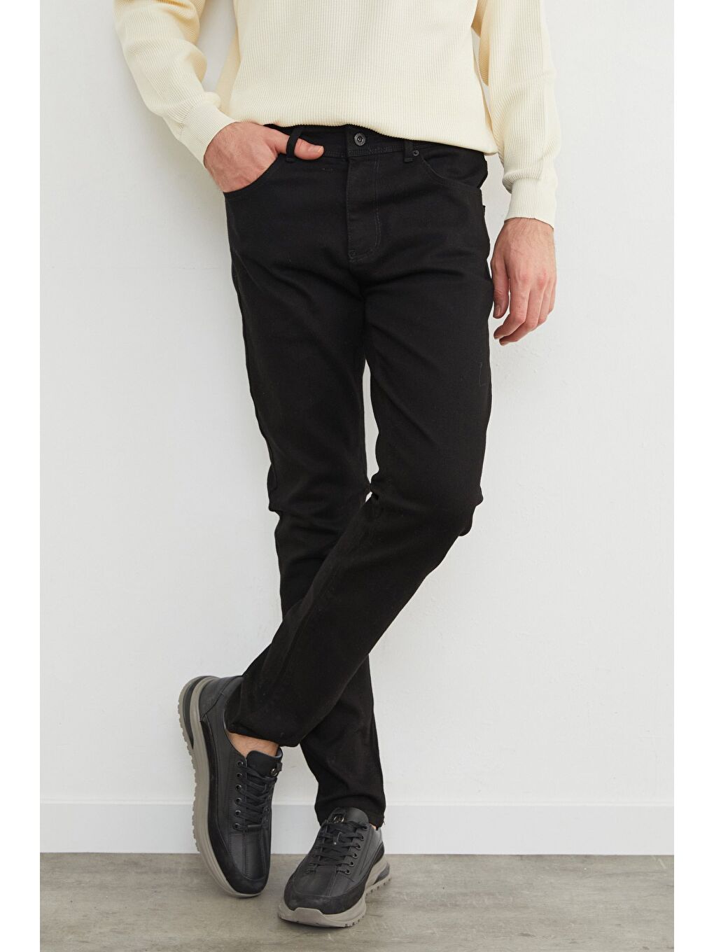 Siyah Regular Fit Normal Bel Jean-2