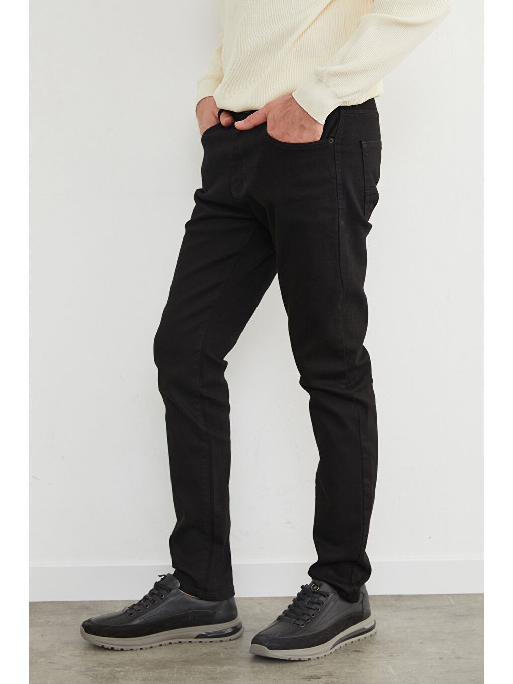 Siyah Regular Fit Normal Bel Jean-4