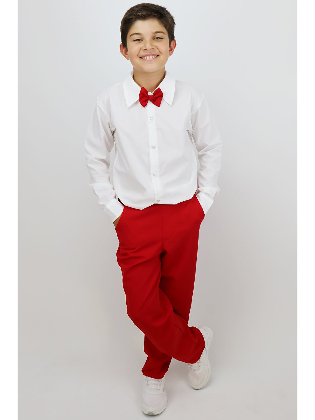 Beyaz Erkek Çocuk Milano Papyonlu Kırmızı Takım 23 Nisan 29 Ekim 10 Kasım 19 Mayıs Gösteri Kıyafetleri-8